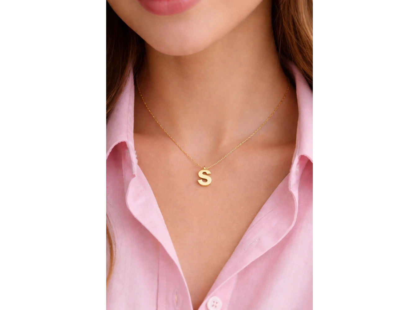 Altın Renk S Harf Çelik Kolye