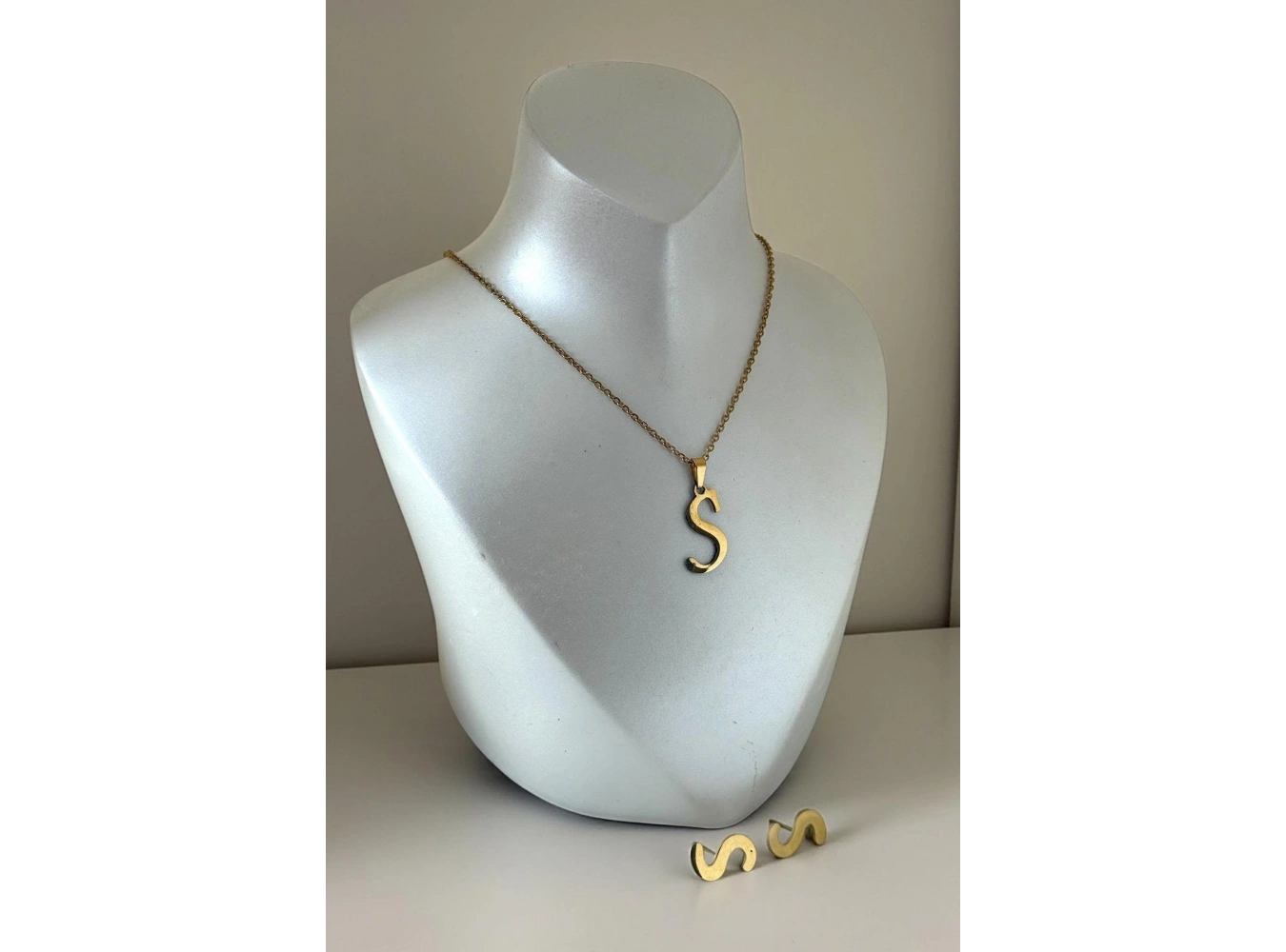 Altın Renk S Harfli Çelik Kolye Set