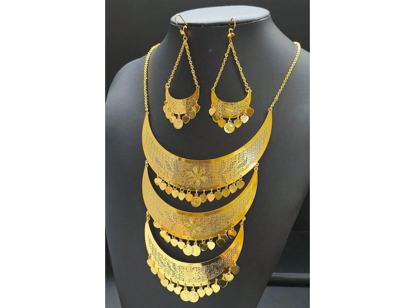 Altın Renk Sallantılı Çelik Kolye Ve Küpe Düğün Kına Nişan Gelin Seti