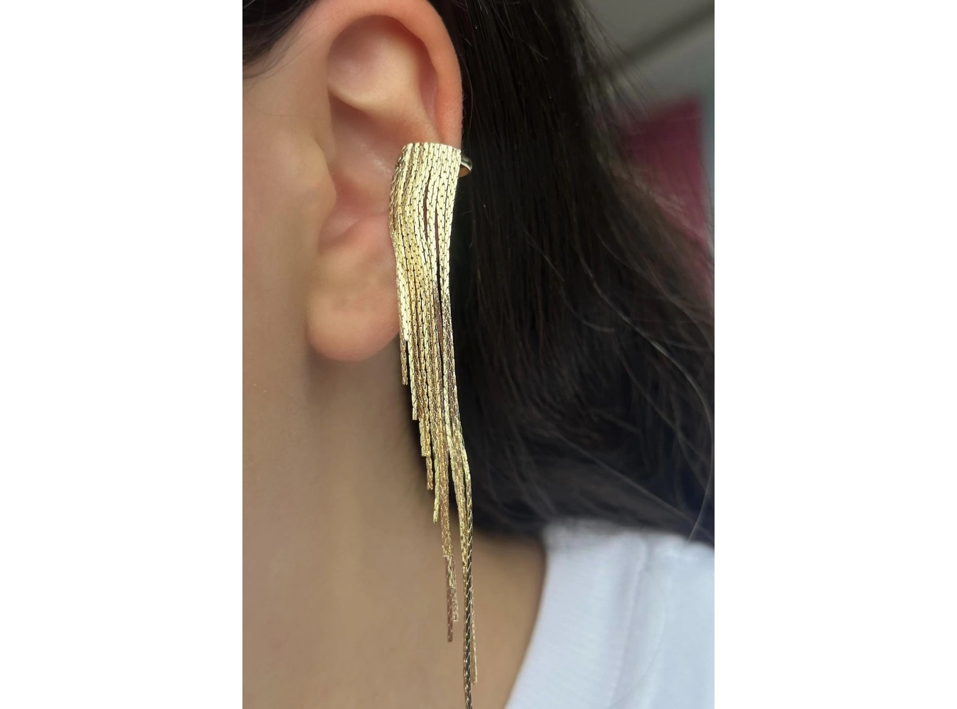 Altın Renk Sallantılı Ear Cuff (Tek)