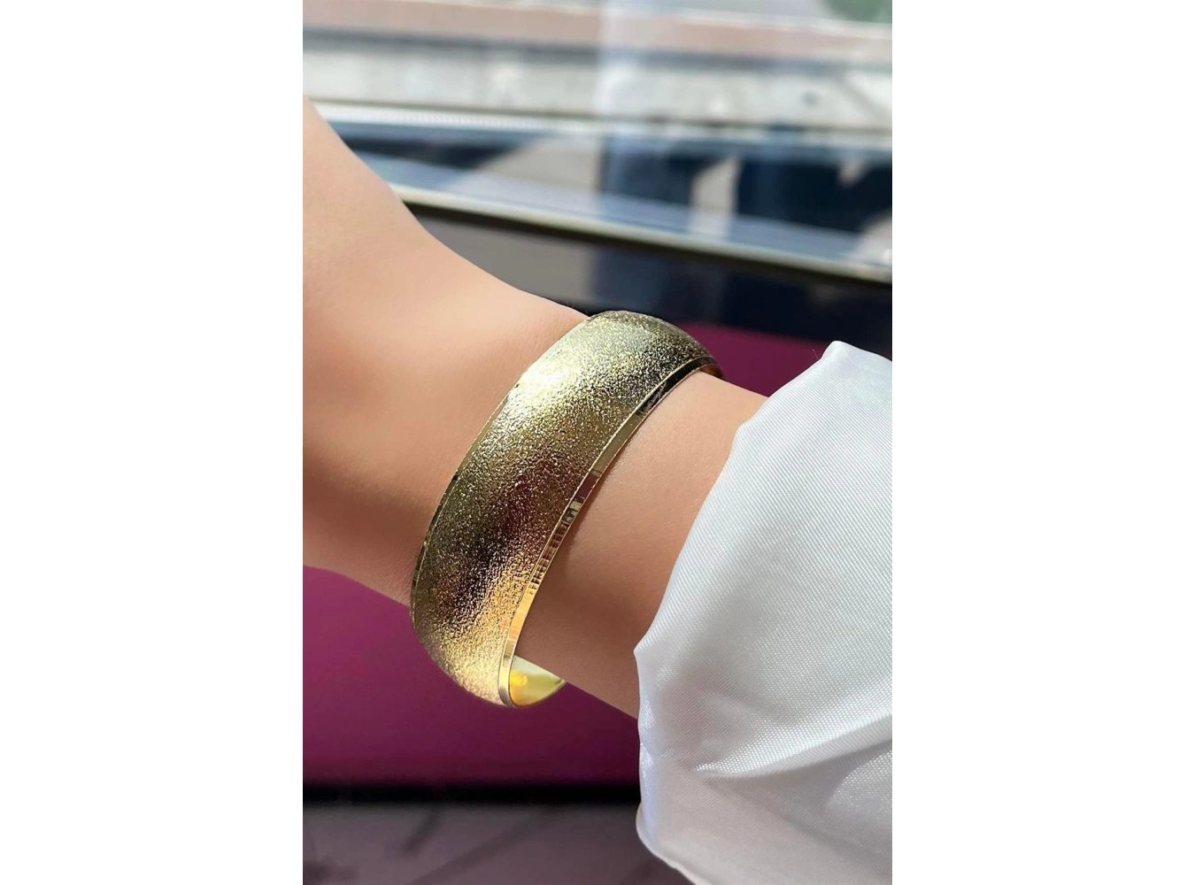 Altın Renk Simli Bilezik Kalın Kenarlı(20MM)