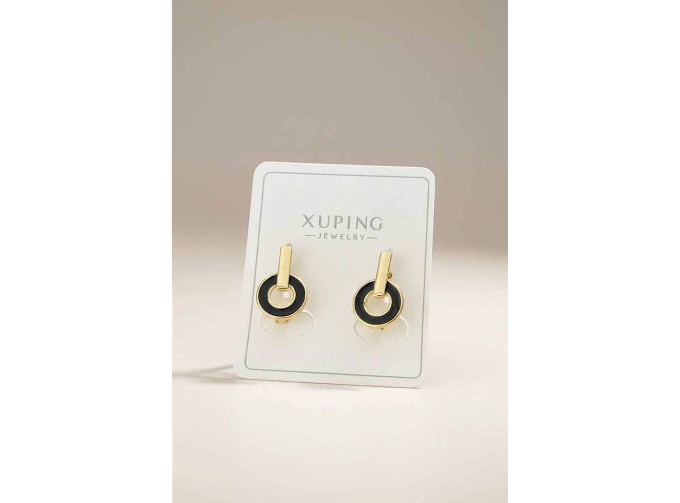 Altın Renk Siyah Taş Detaylı Xuping Küpe (Çift)