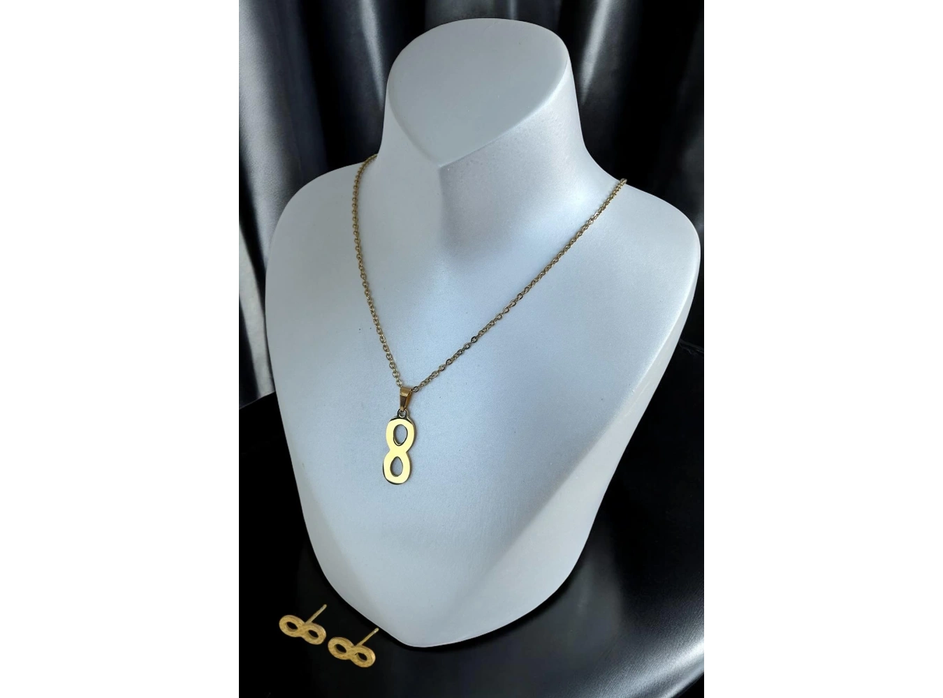 Altın Renk Sonsuzluk Figürlü Çelik Kolye Ve Küpe Set