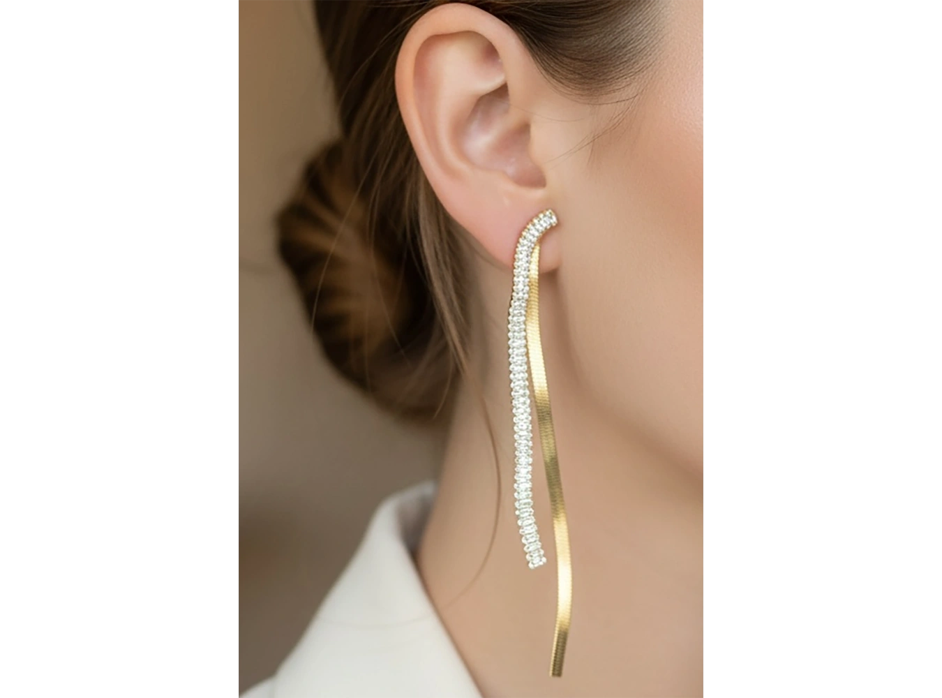 Altın Renk Taş Detaylı 14k Altın Kaplama Küpe (Çift)