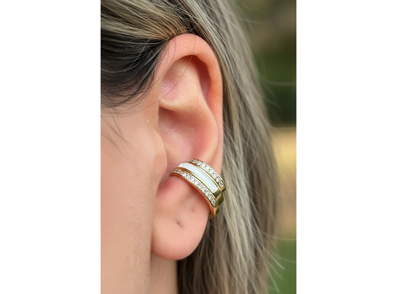 Altın Renk Taş Detaylı 14K Altın Kaplama TX Ear Cuff (Tek)