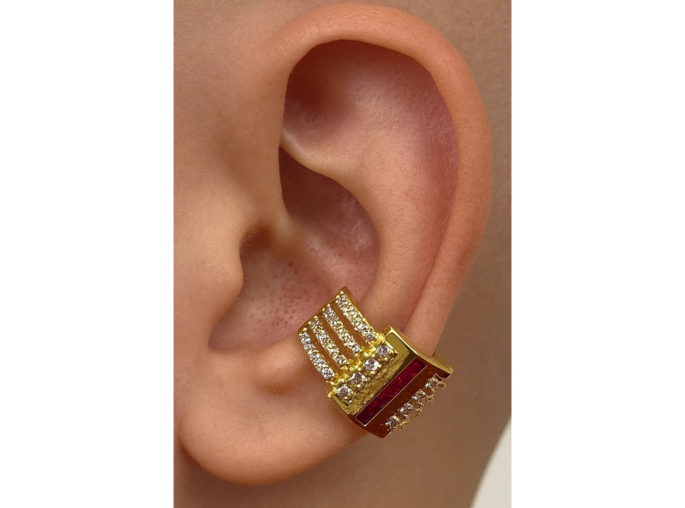 Altın Renk Taş Detaylı 14K Altın Kaplama TX Ear Cuff (Tek)