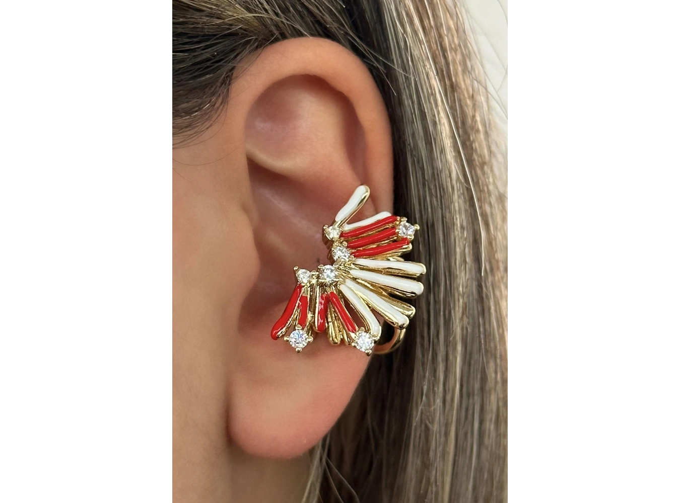 Altın Renk Taş Detaylı 14K Altın Kaplama TX Ear Cuff (Tek)