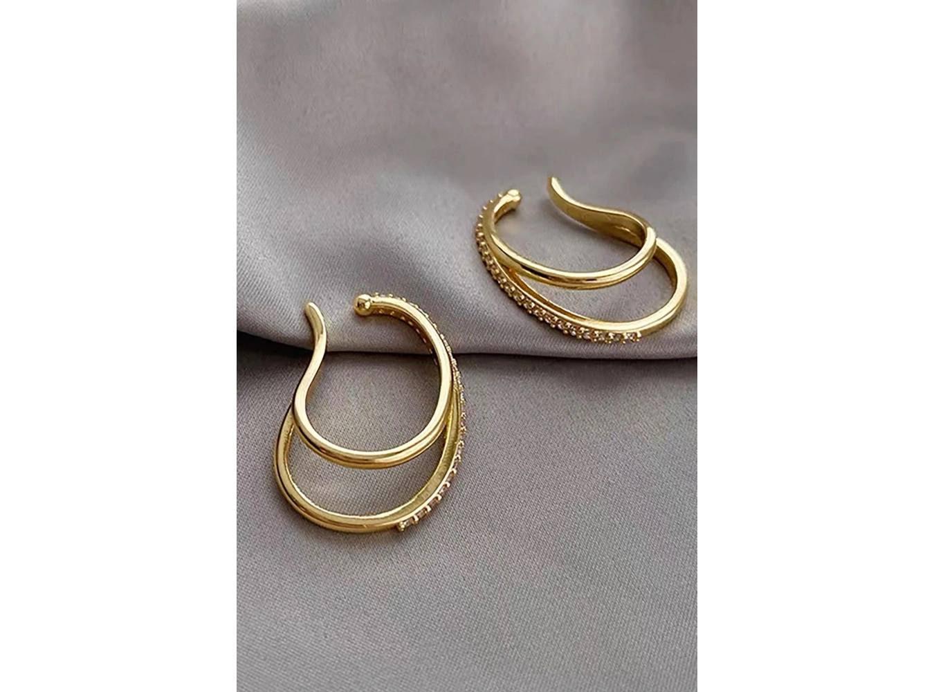 Altın Renk Taş Detaylı 14K Altın Kaplama TX Ear Cuff (Tek)
