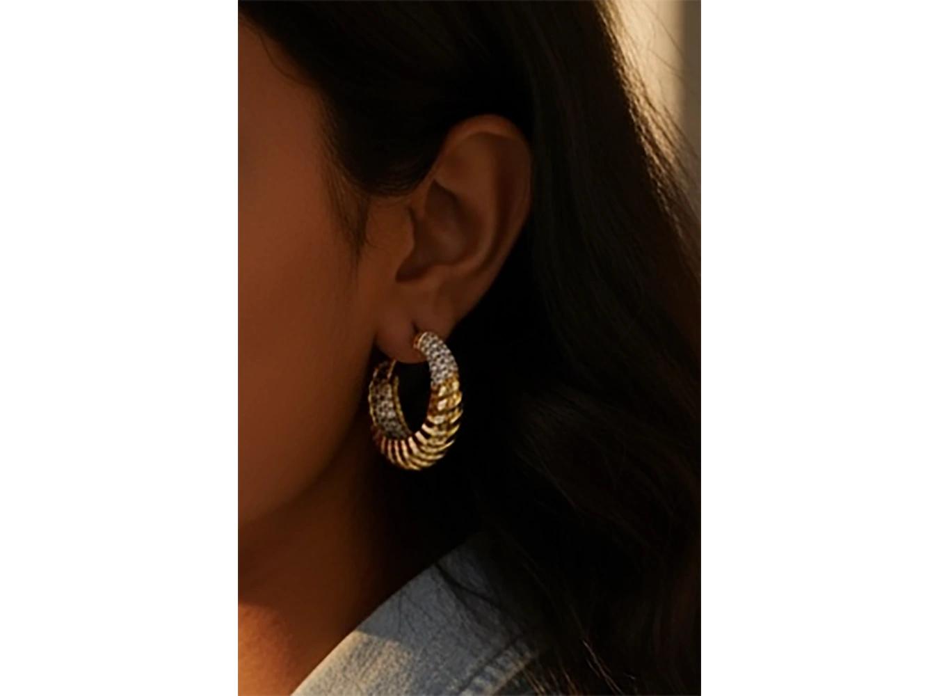 Altın Renk Taş Detaylı 14K Altın Kaplama TX Halka Küpe (Çift)