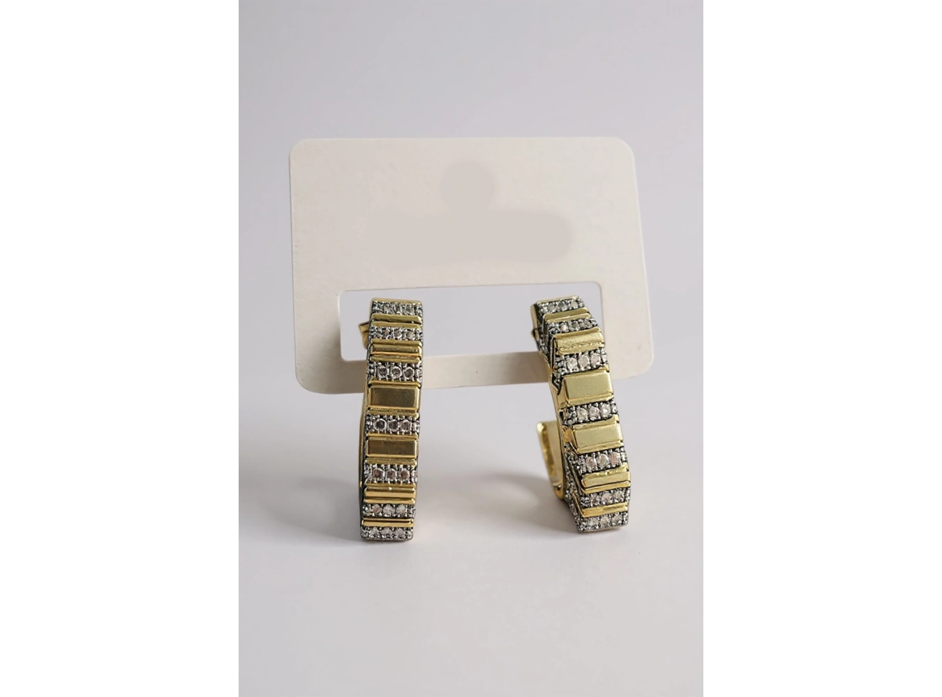 Altın Renk Taş Detaylı 14K Altın Kaplama TX Küpe (Çift)