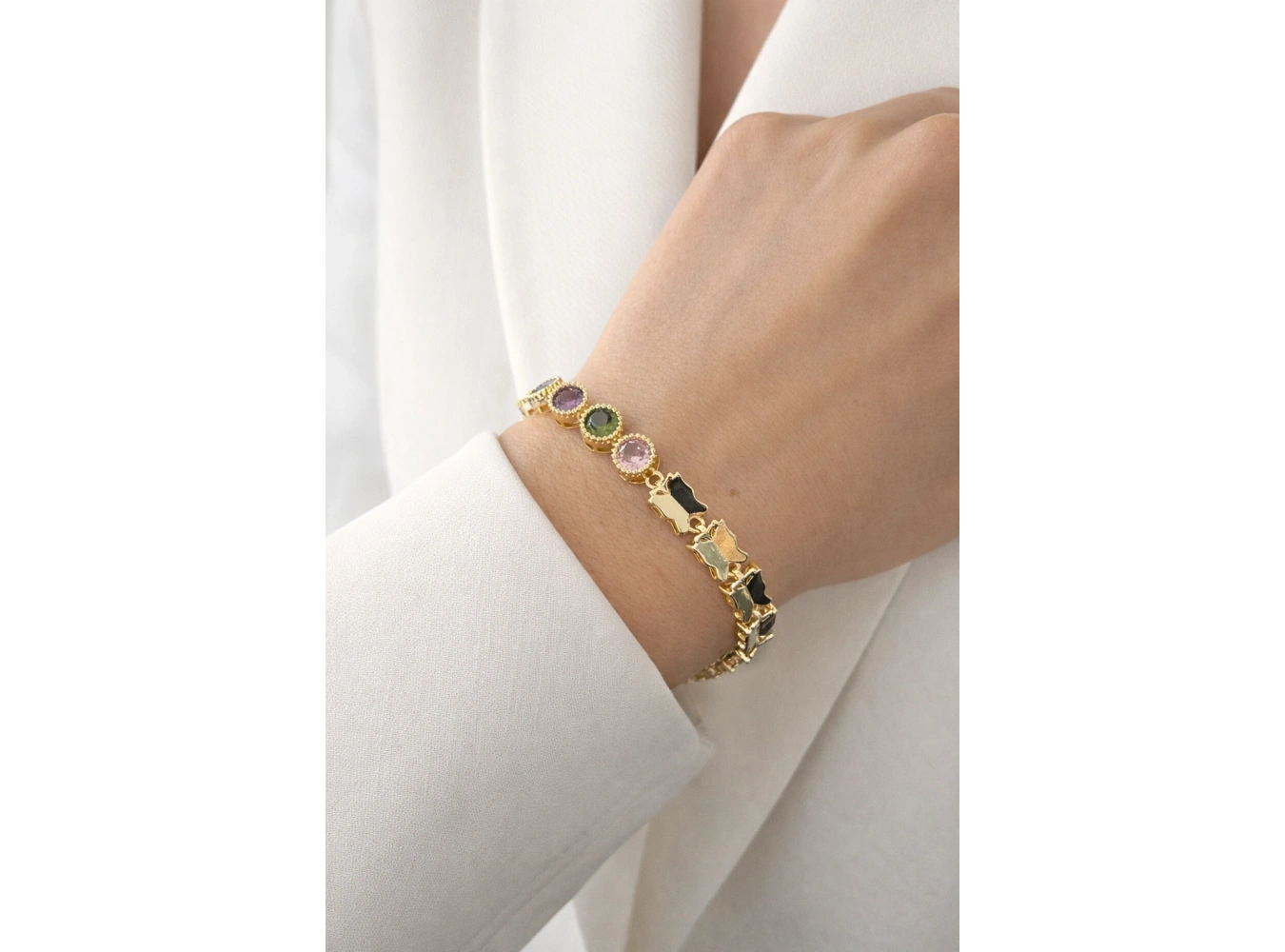 Altın Renk Taş Detaylı 14K Altın Kaplama VİP Bileklik