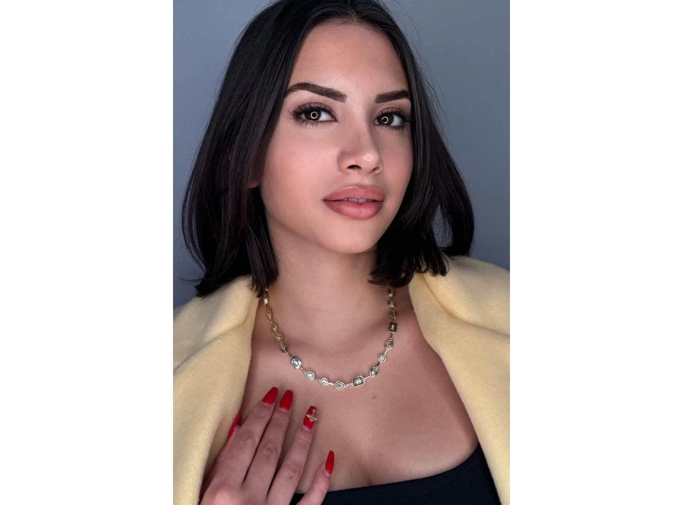 Altın Renk Taş Detaylı 14K Altın Kaplama VİP Kolye