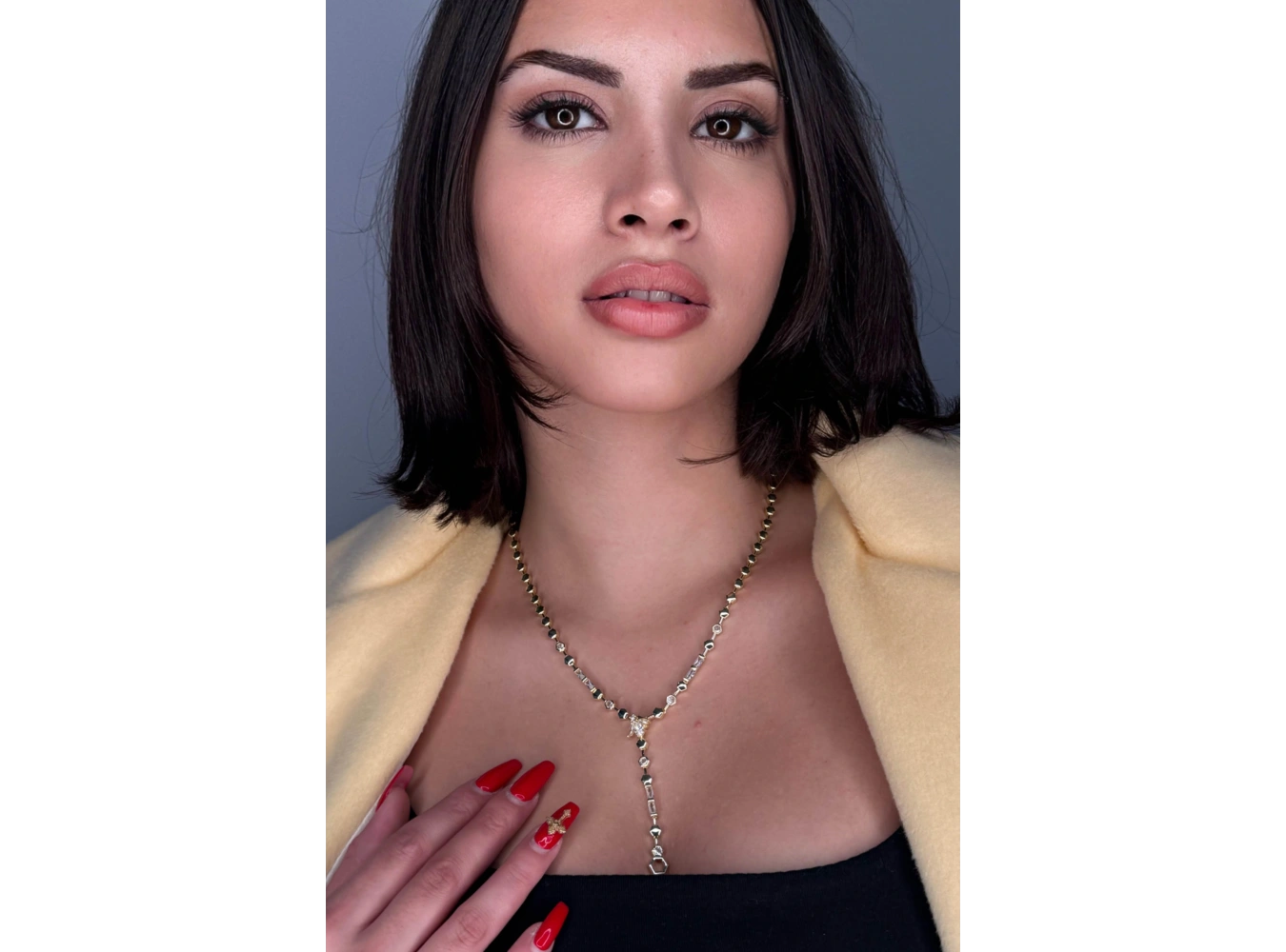 Altın Renk Taş Detaylı 14K Altın Kaplama VİP Kolye