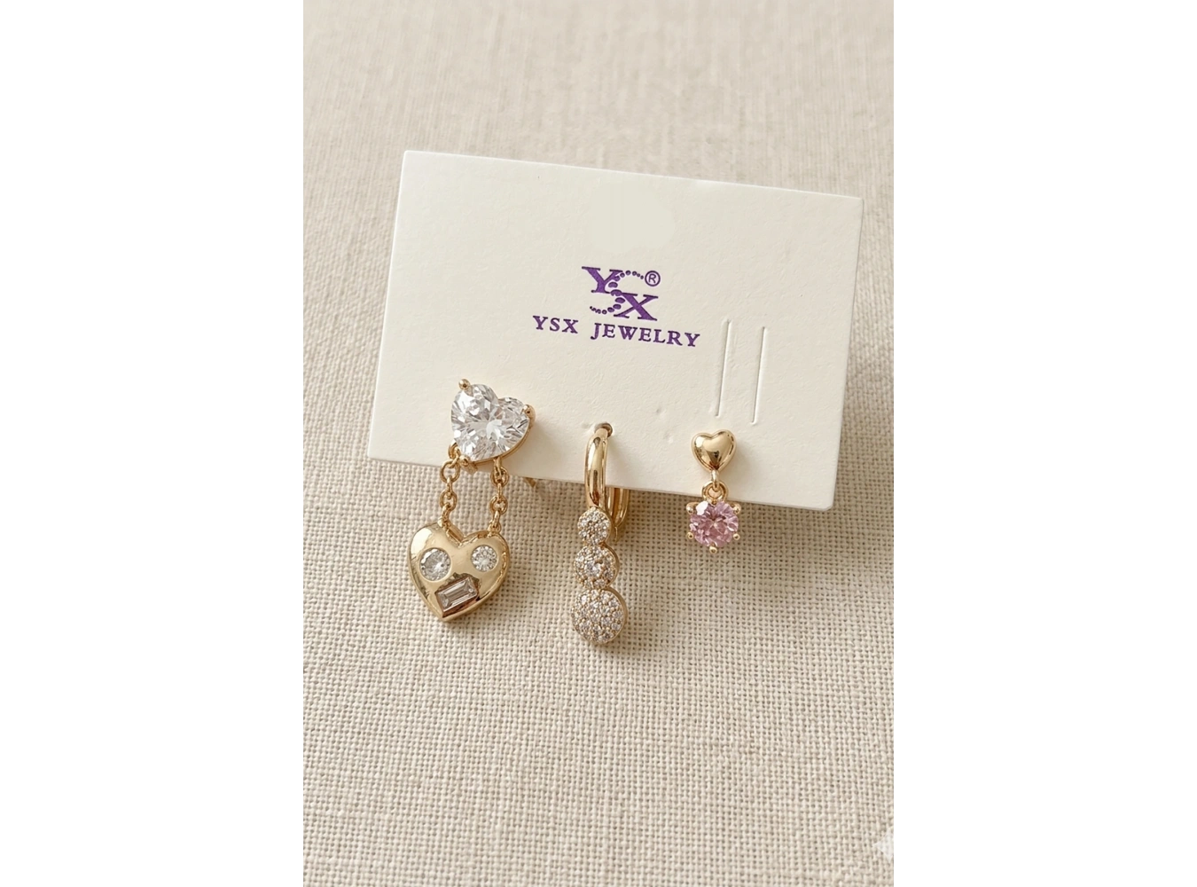 Altın Renk Taş Detaylı 3lü YSX Küpe Set