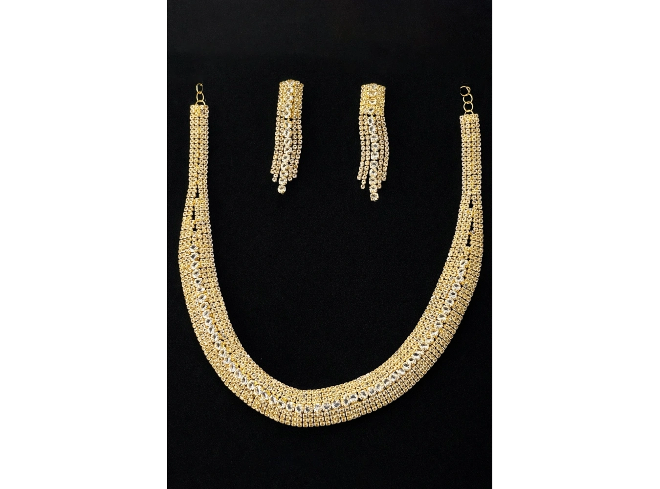 Altın Renk Taş Detaylı Abiye Set