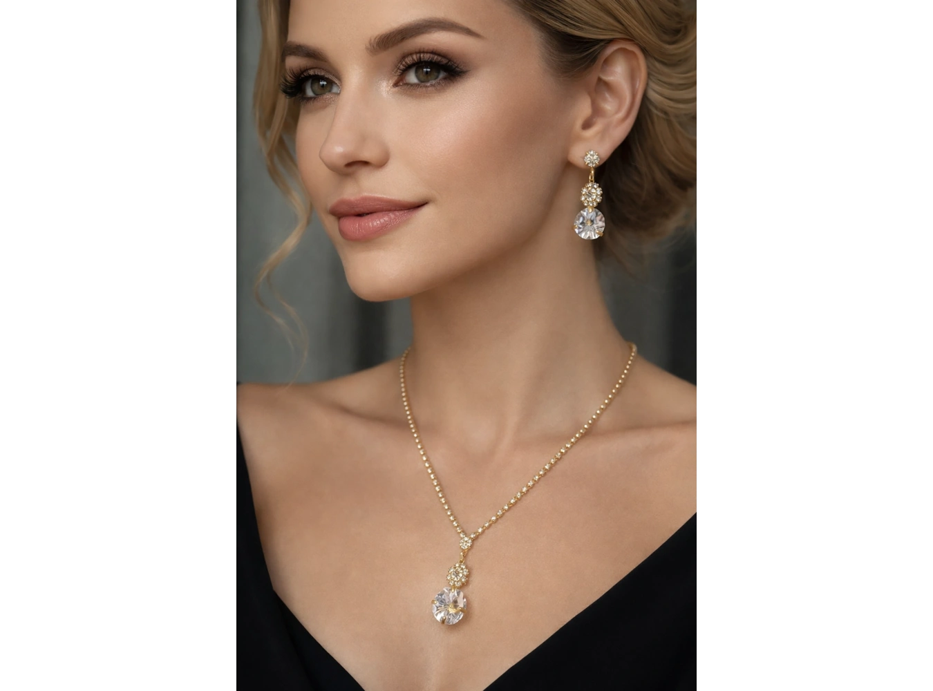 Altın Renk Taş Detaylı Abiye Set