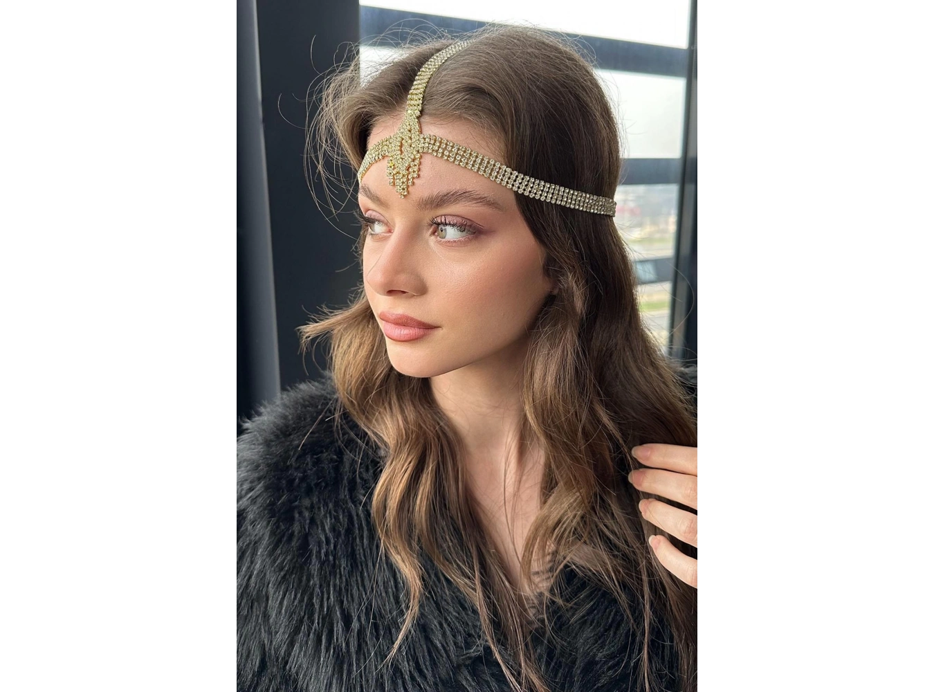 Altın Renk Taş Detaylı  Alınlık/Kına Aksesuarı