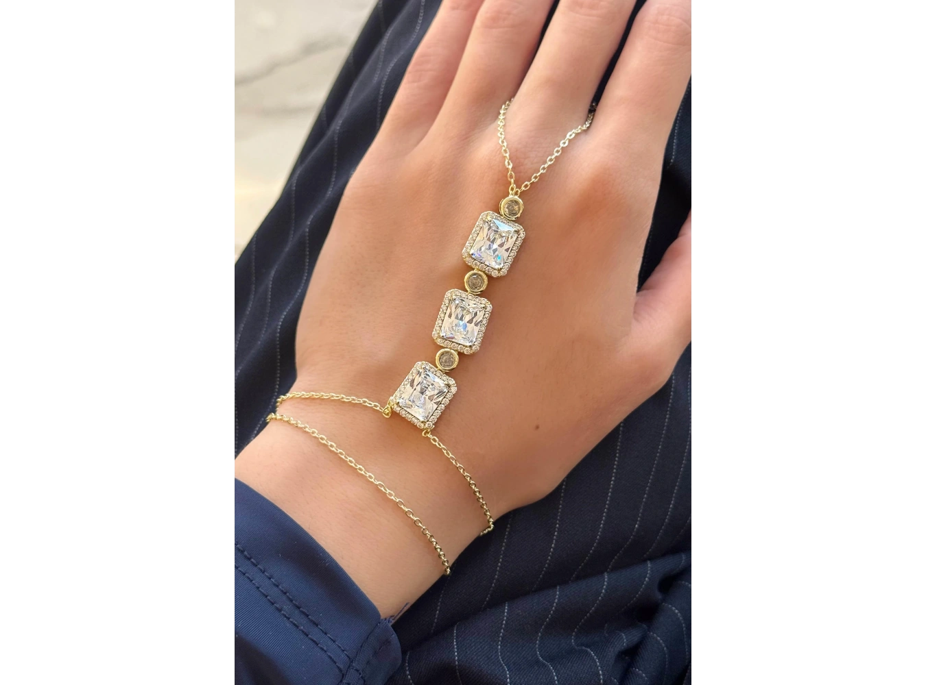 Altın Renk Taş Detaylı Altın Kaplama VİP Şahmeran