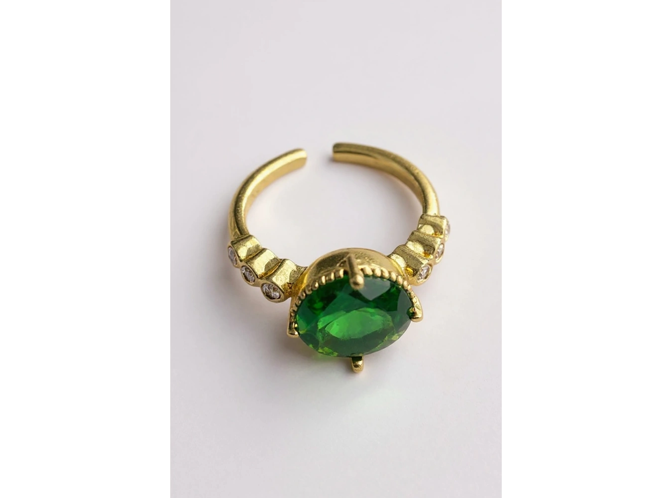 Altın Renk Taş Detaylı Ayarlanabilir Çelik Yüzük