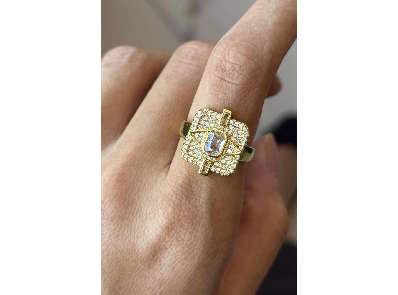 Altın Renk Taş Detaylı Ayarlanabilir YSX Yüzük