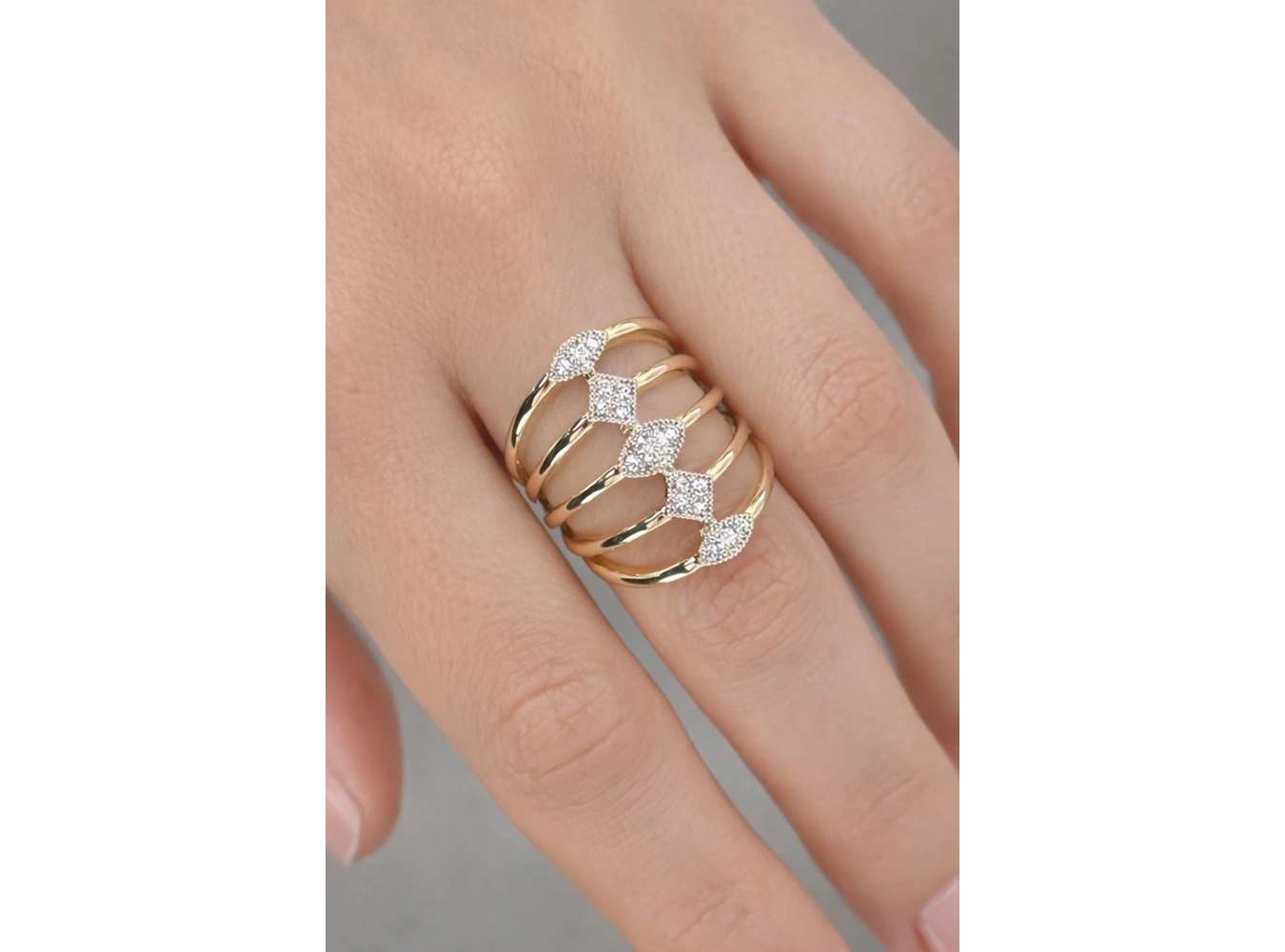 Altın Renk Taş Detaylı Ayarlanabilir Yüzük