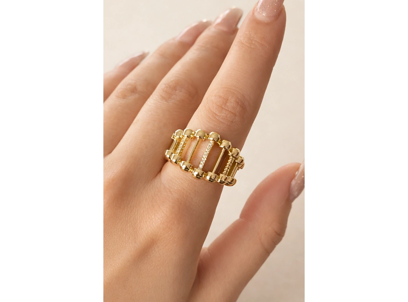 Altın Renk Taş Detaylı Ayarlanabilir Yüzük