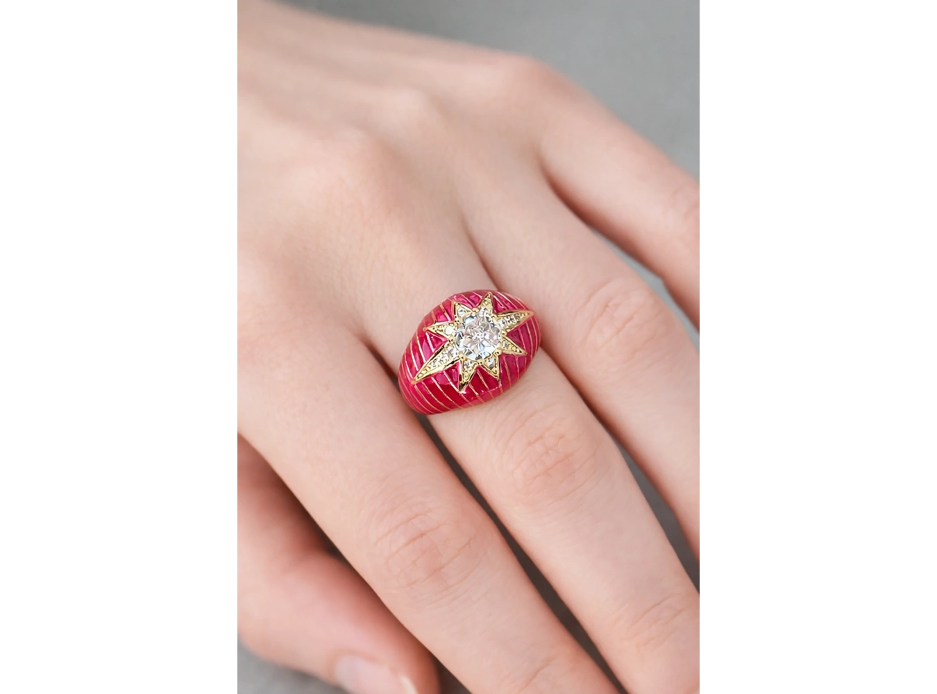 Altın Renk Taş Detaylı Ayarlanabilir Yüzük