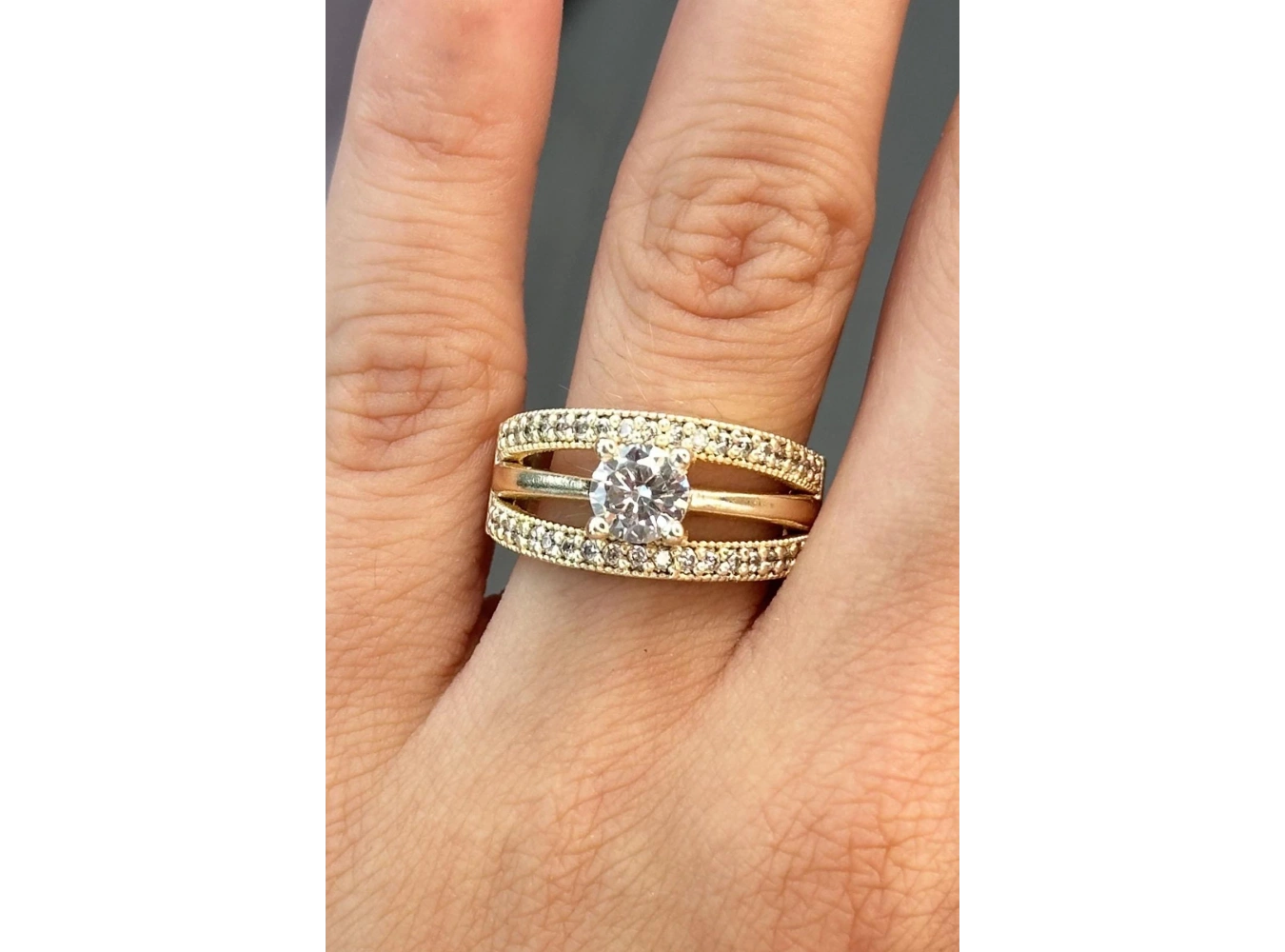 Altın Renk Taş Detaylı Ayarlanabilir Yüzük