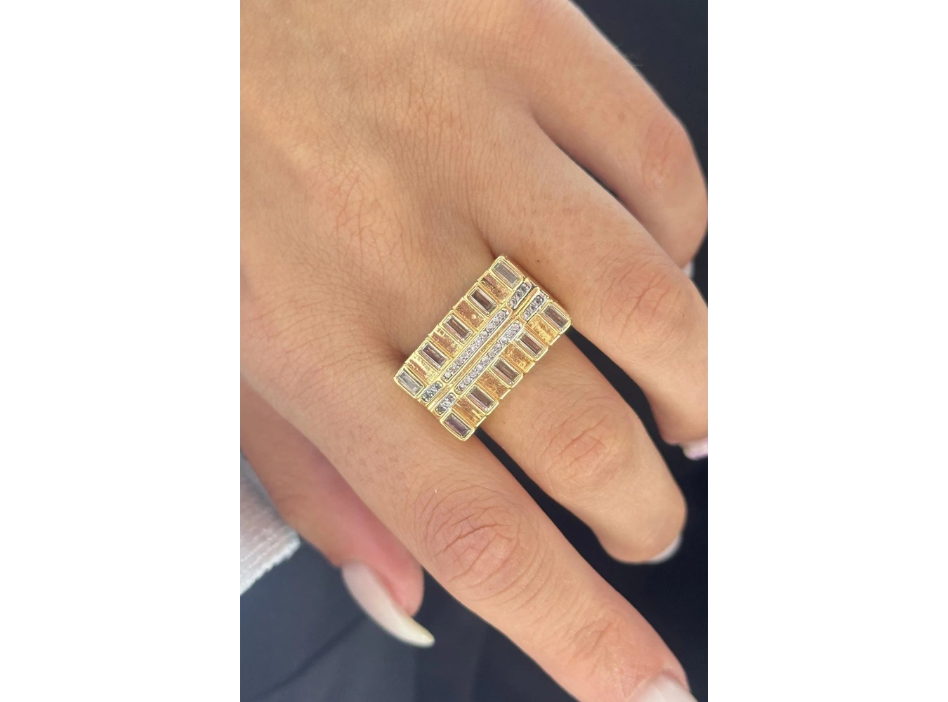 Altın Renk Taş Detaylı Ayarlanabilir Yüzük