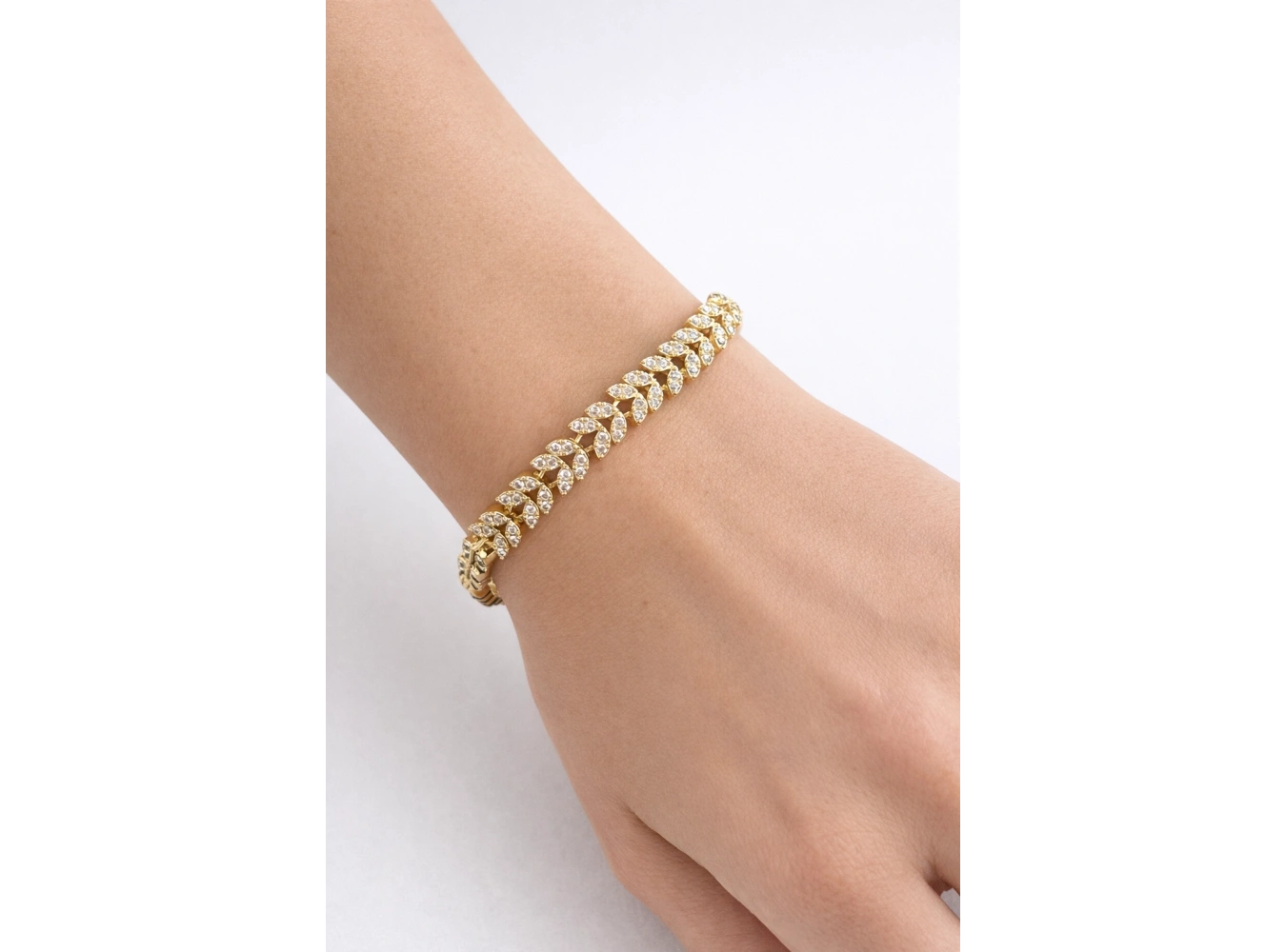 Altın Renk Taş Detaylı Bileklik