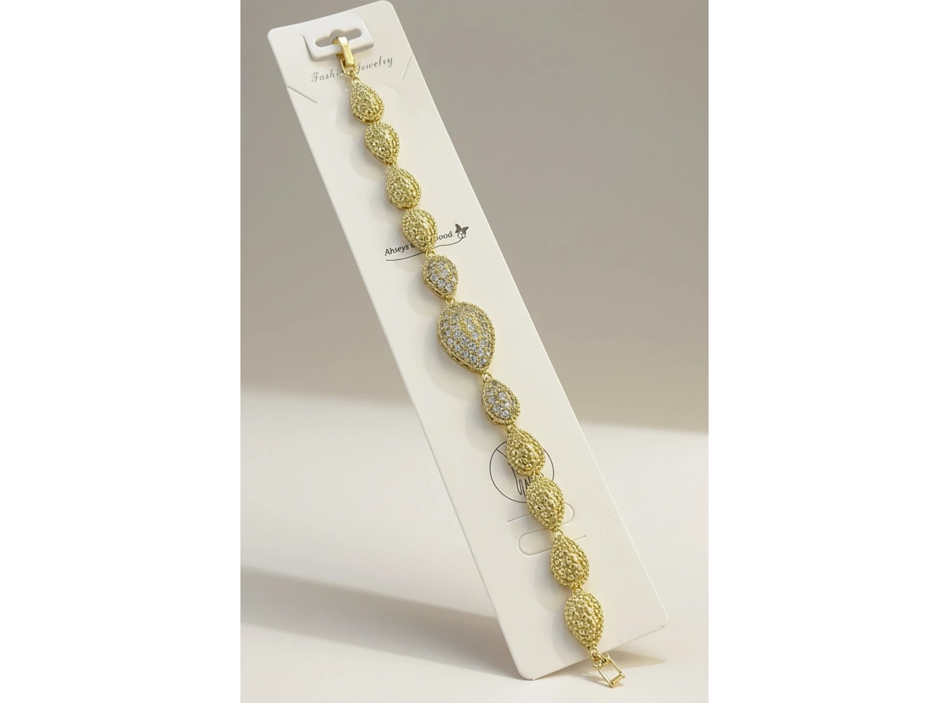 Altın Renk Taş Detaylı Bileklik