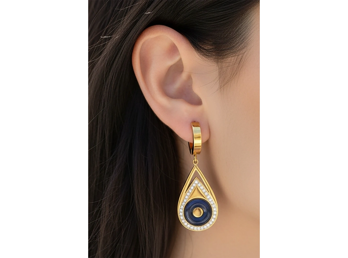 Altın Renk Taş Detaylı Çelik Küpe (Çift)