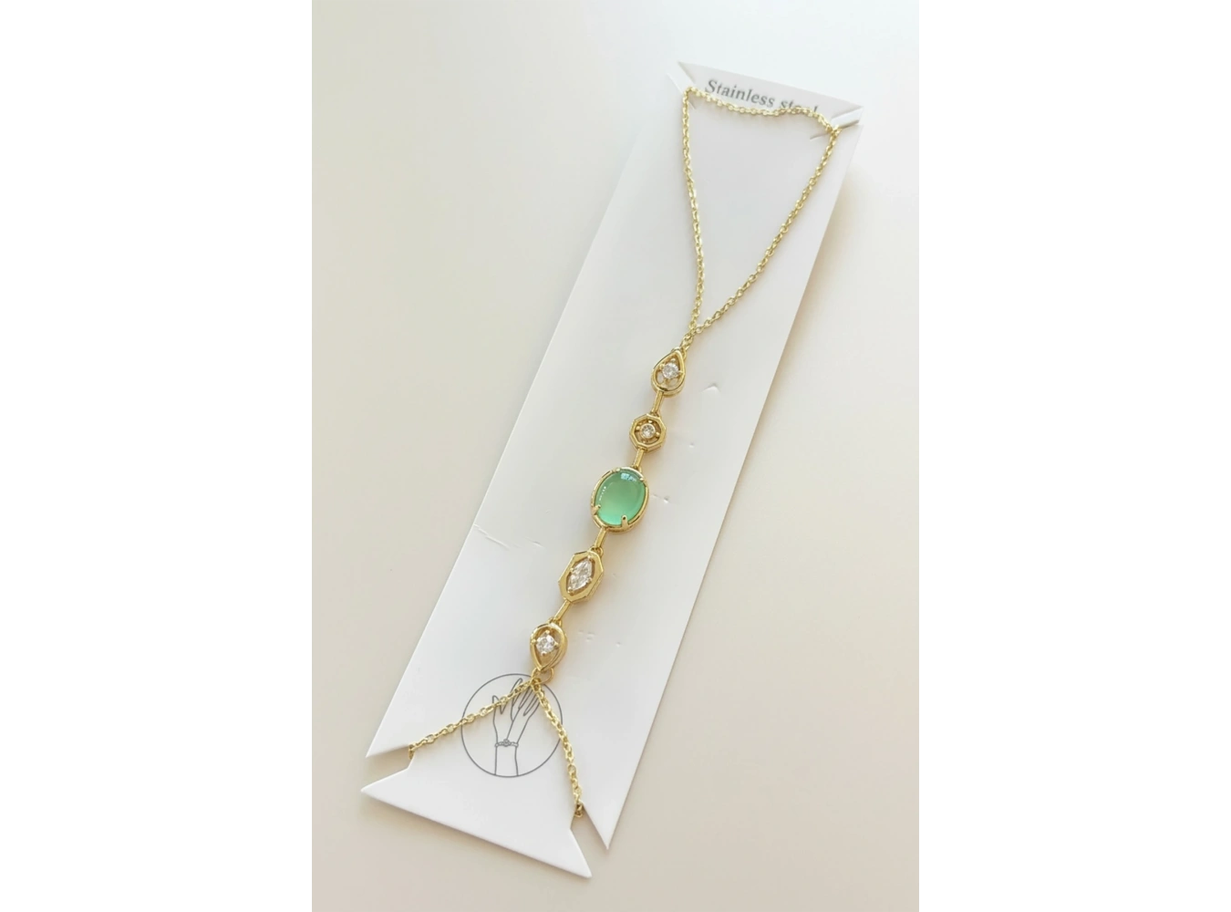 Altın Renk Taş Detaylı Çelik Şahmeran