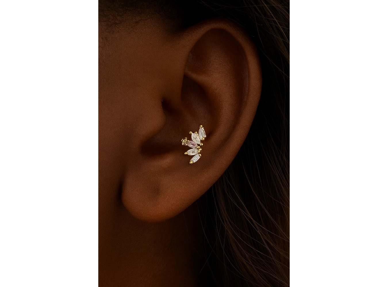 Altın Renk Taş Detaylı Çelik Tragus/Kıkırdak Küpe/Piercing (Tek)