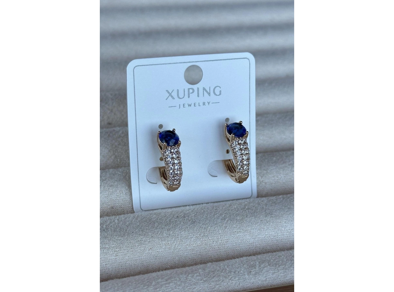 Altın Renk Taş Detaylı Çelik Xuping Halka Küpe (Çift)