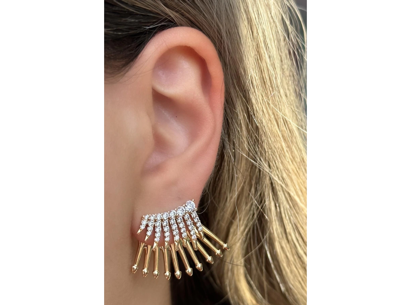 Altın Renk Taş Detaylı Çelik Xuping Küpe (Çift)