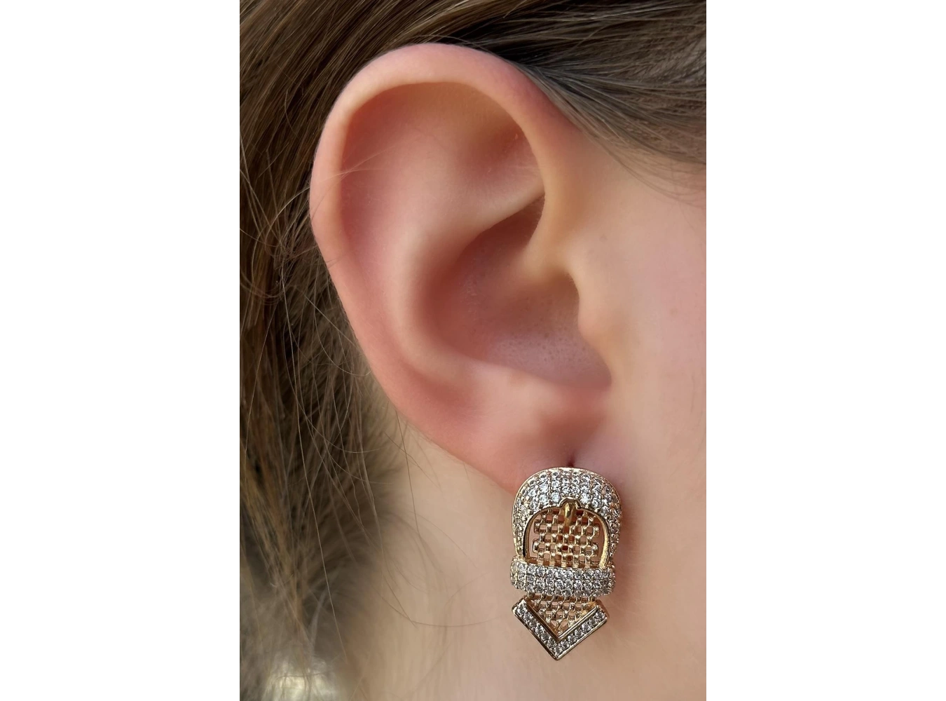 Altın Renk Taş Detaylı Çelik Xuping Küpe (Çift)