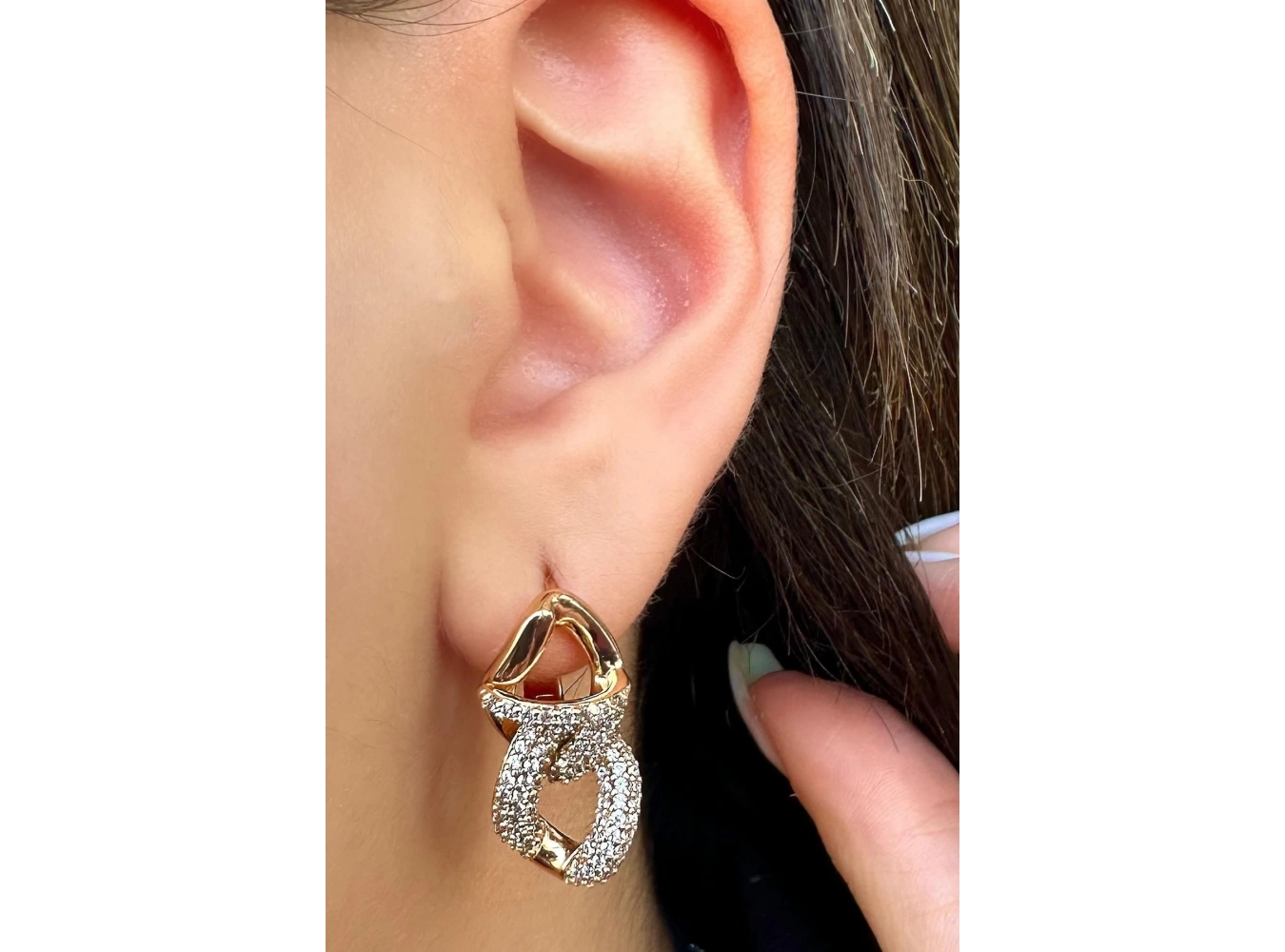 Altın Renk Taş Detaylı Çelik Xuping VİP Küpe (Çift)