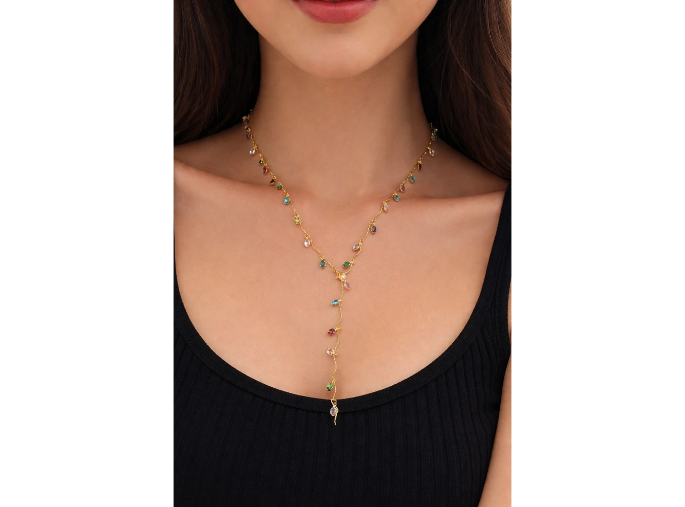 Altın Renk Taş Detaylı Çelik Y Kolye