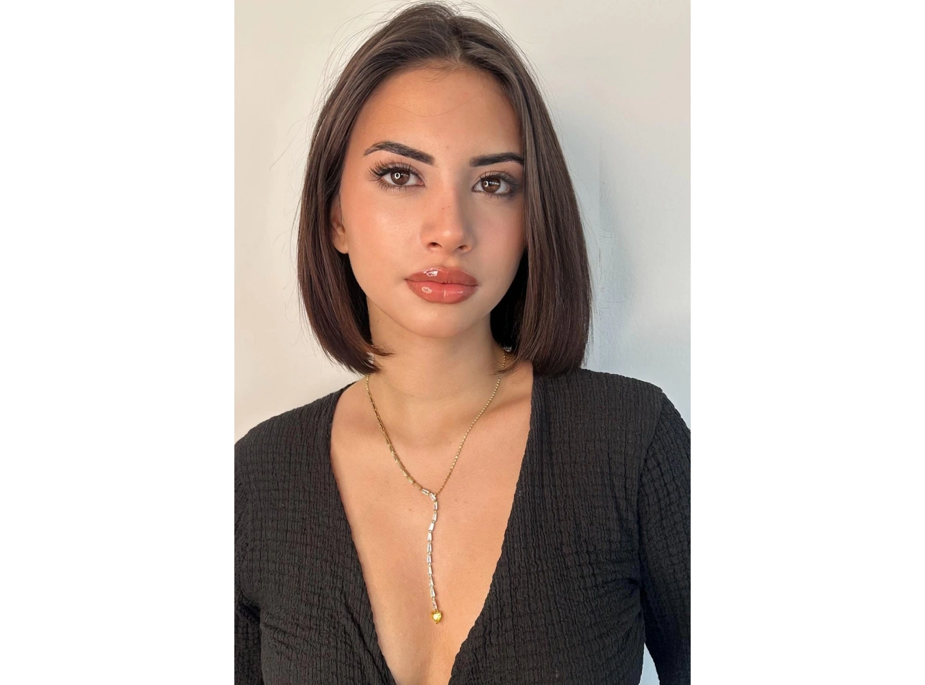 Altın Renk Taş Detaylı Çelik Y Kolye