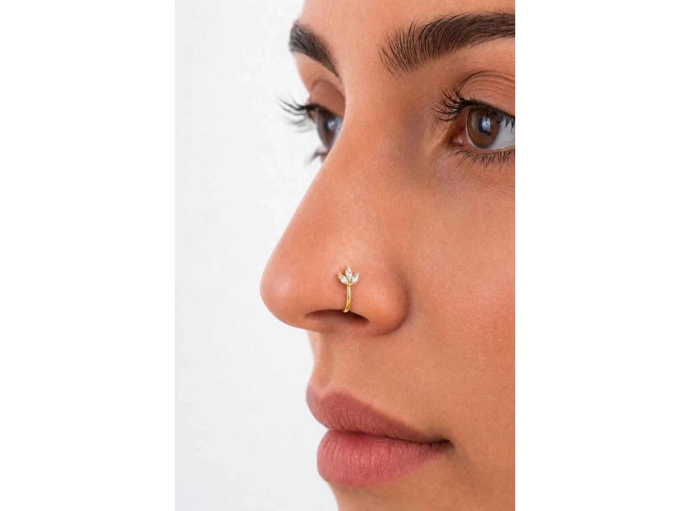 Altın Renk Taş Detaylı Cerrahi Çelik Deliksiz Kulak/Burun Piercing