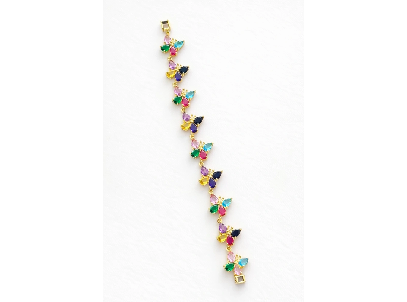 Altın Renk Taş Detaylı Kelebek Figürlü 14K Altın Kaplama VİP Bileklik