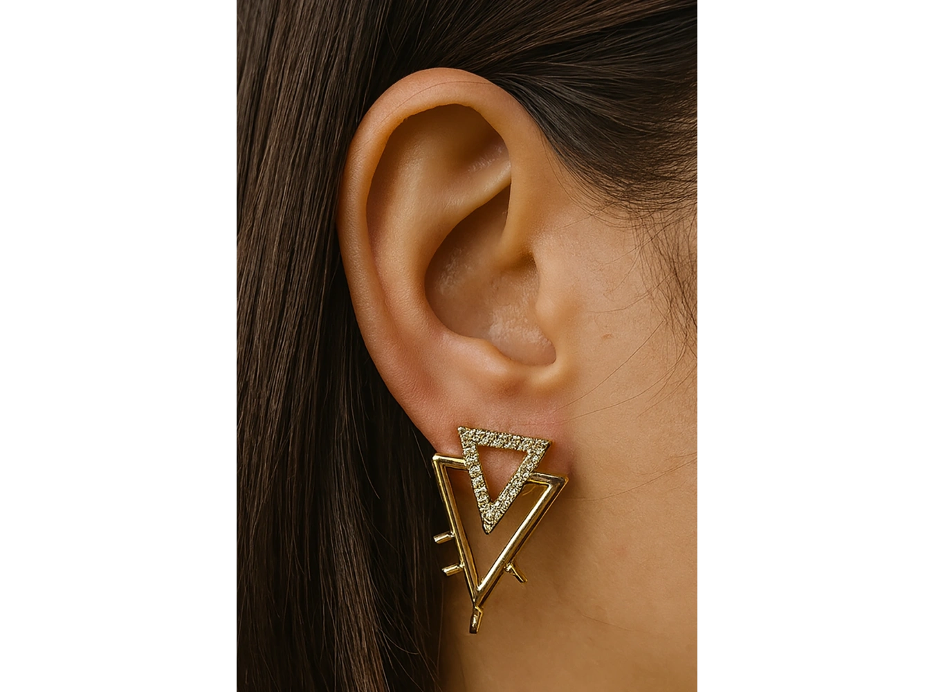 Altın Renk Taş Detaylı Metal Küpe (Çift)