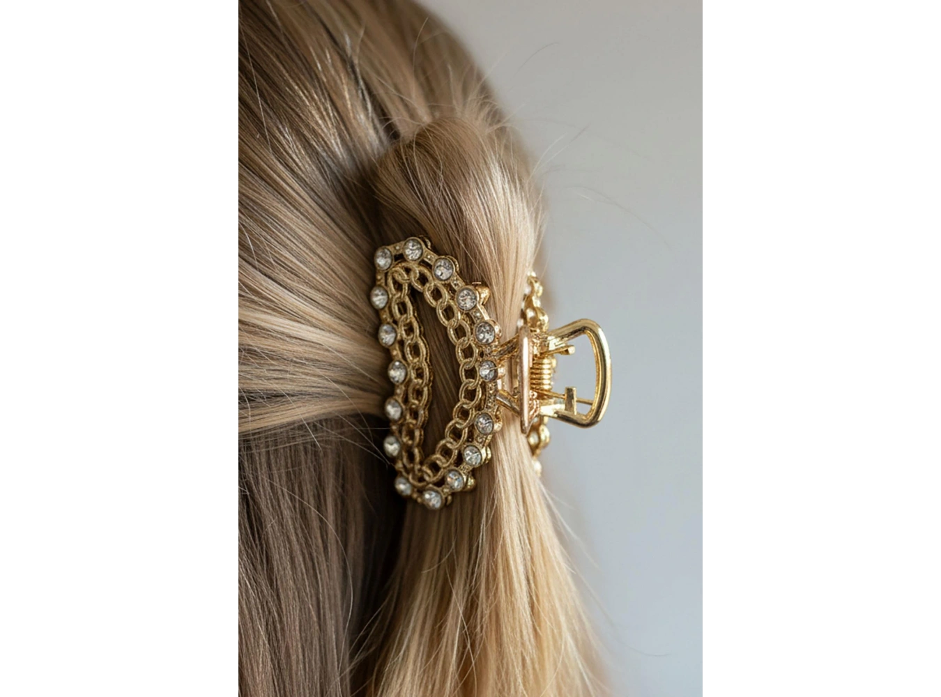 Altın Renk Taş Detaylı Mini Metal Mandal Toka