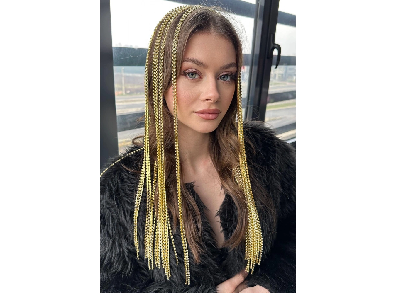 Altın Renk Taş Detaylı Saç Aksesuarı/Kına Aksesuarı