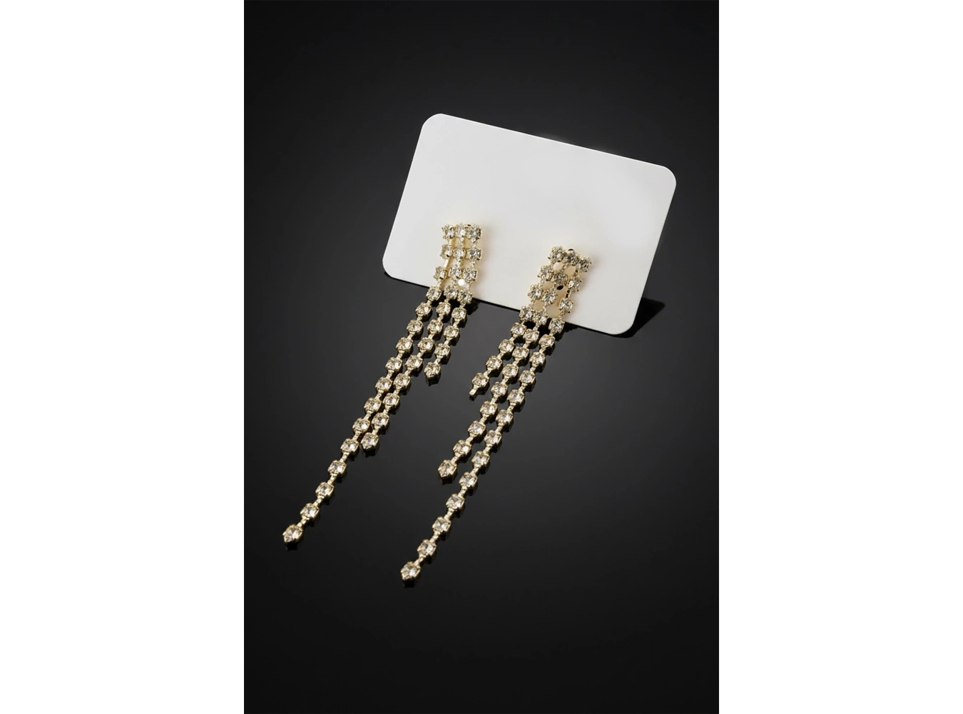 Altın Renk Taş Detaylı Sallantılı Abiye Küpe (Çift)