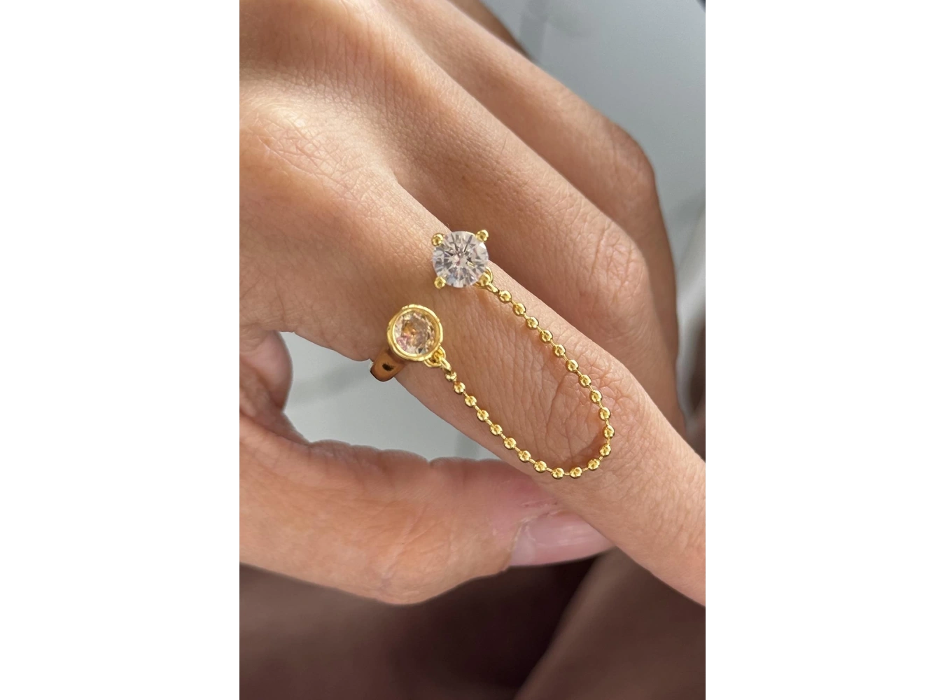 Altın Renk Taş Detaylı Sallantılı Ayarlanabilir Yüzük