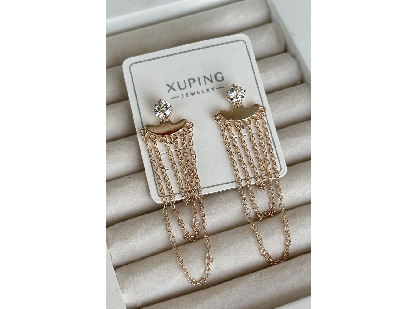 Altın Renk Taş Detaylı Sallantılı Çelik Xuping Küpe (Çift)