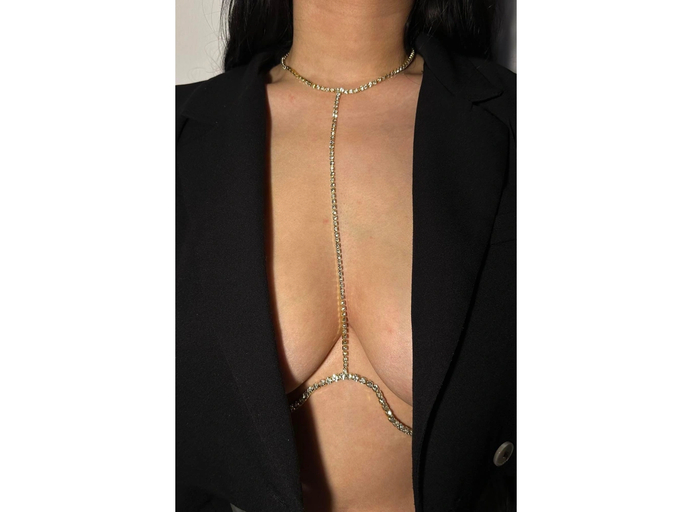 Altın Renk Taş Detaylı Tasarım Vücut Aksesuar