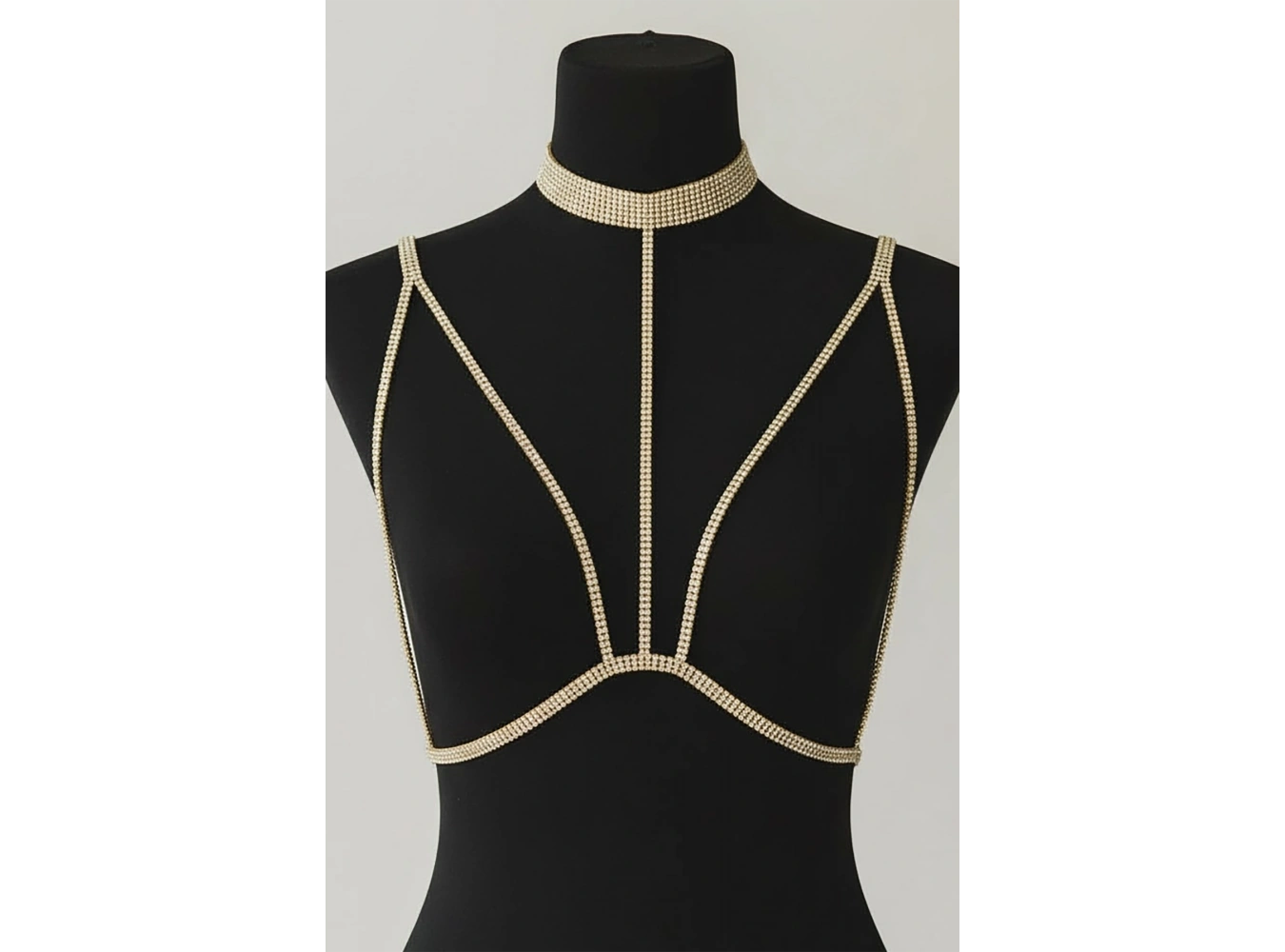 Altın Renk Taş Detaylı Tasarım Vücut Aksesuar